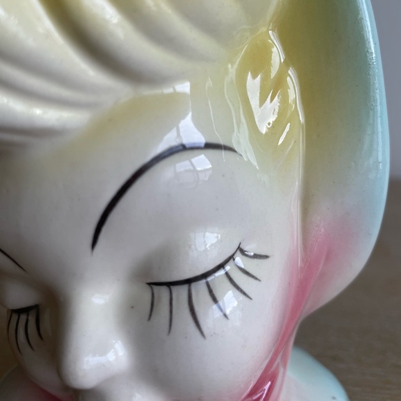 Vintage 50’s Ceramic Lady Head Glamour Girl Vase - Picture 4 of 13